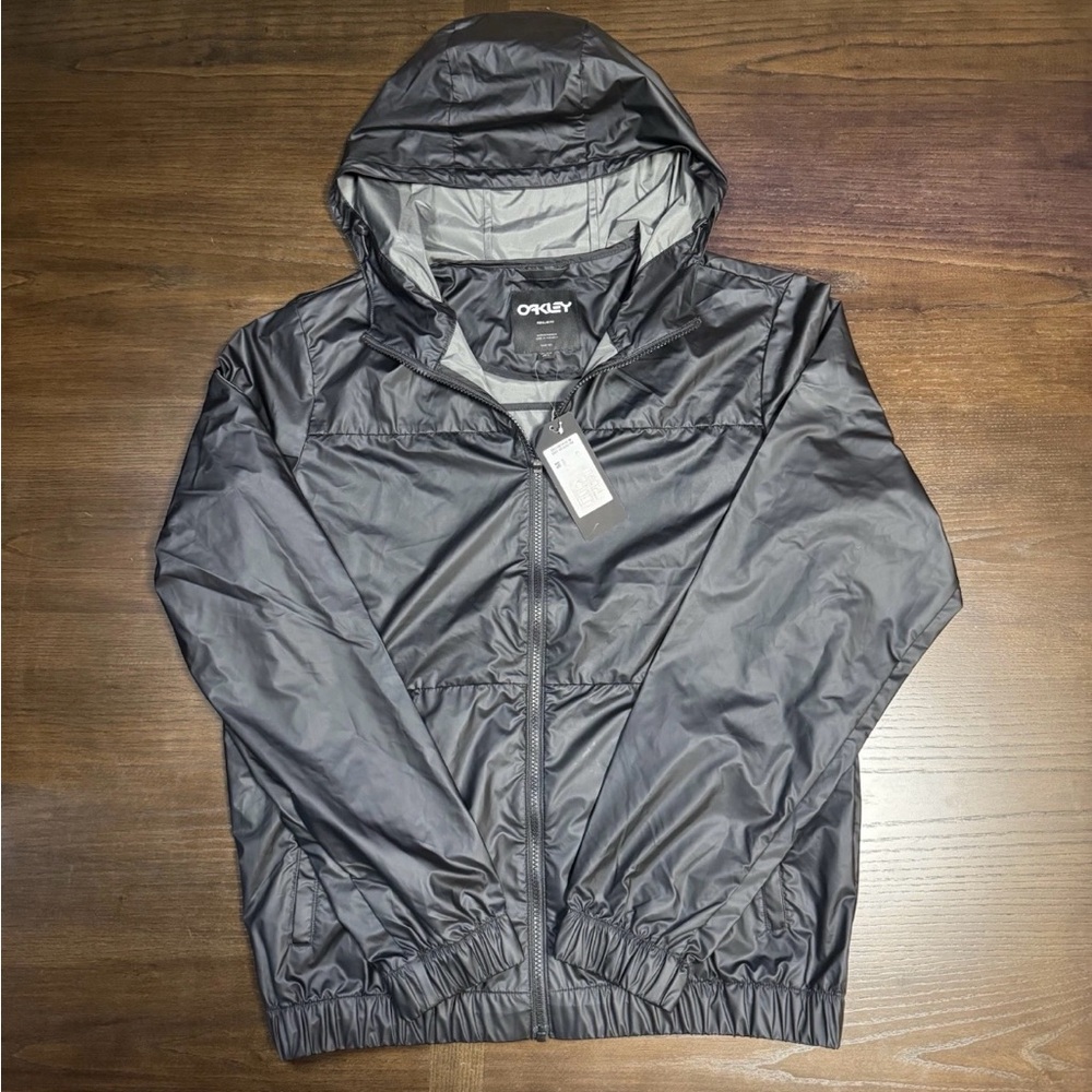 Nwt Oakley Explorer Packable Jacket Size Mens Med… - image 1